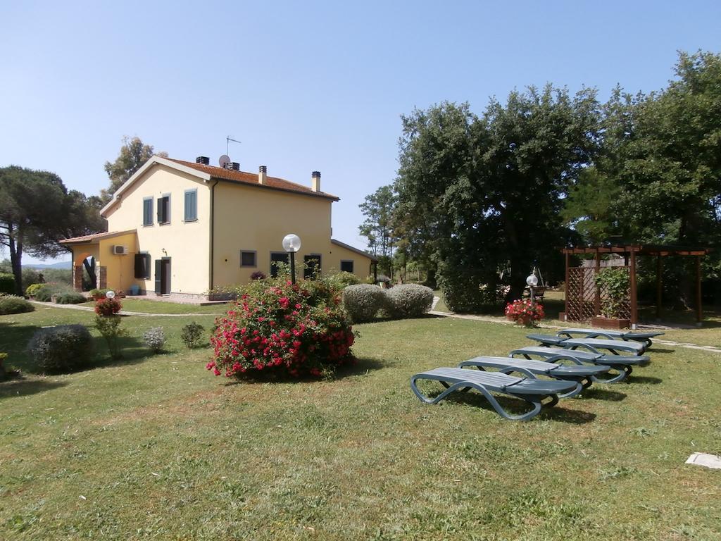 Villa Agriturismo Poggio Sassineri à Magliano in Toscana Extérieur photo